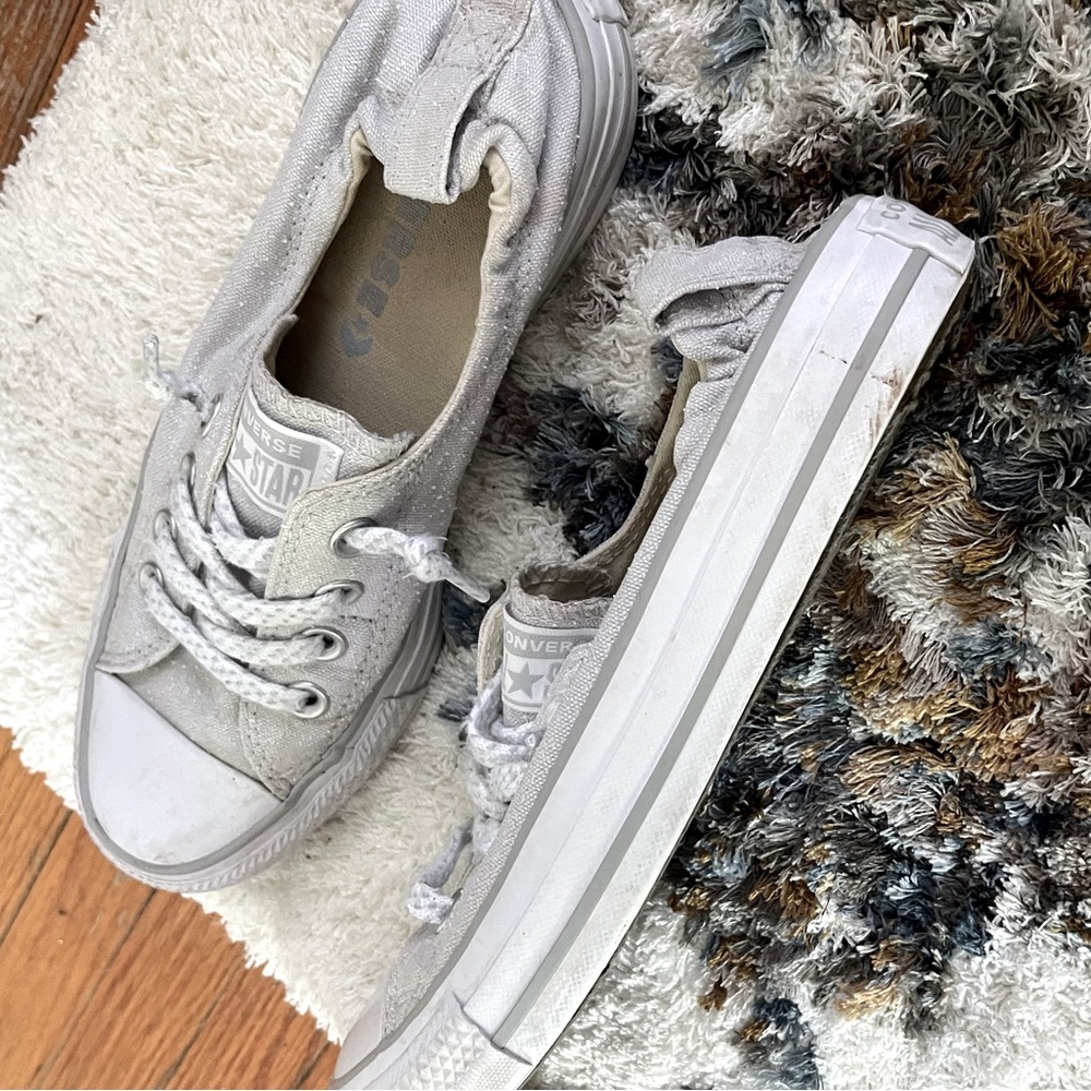 White & Silver Stretchy Converse Chuck Taylor Shoes - size 7